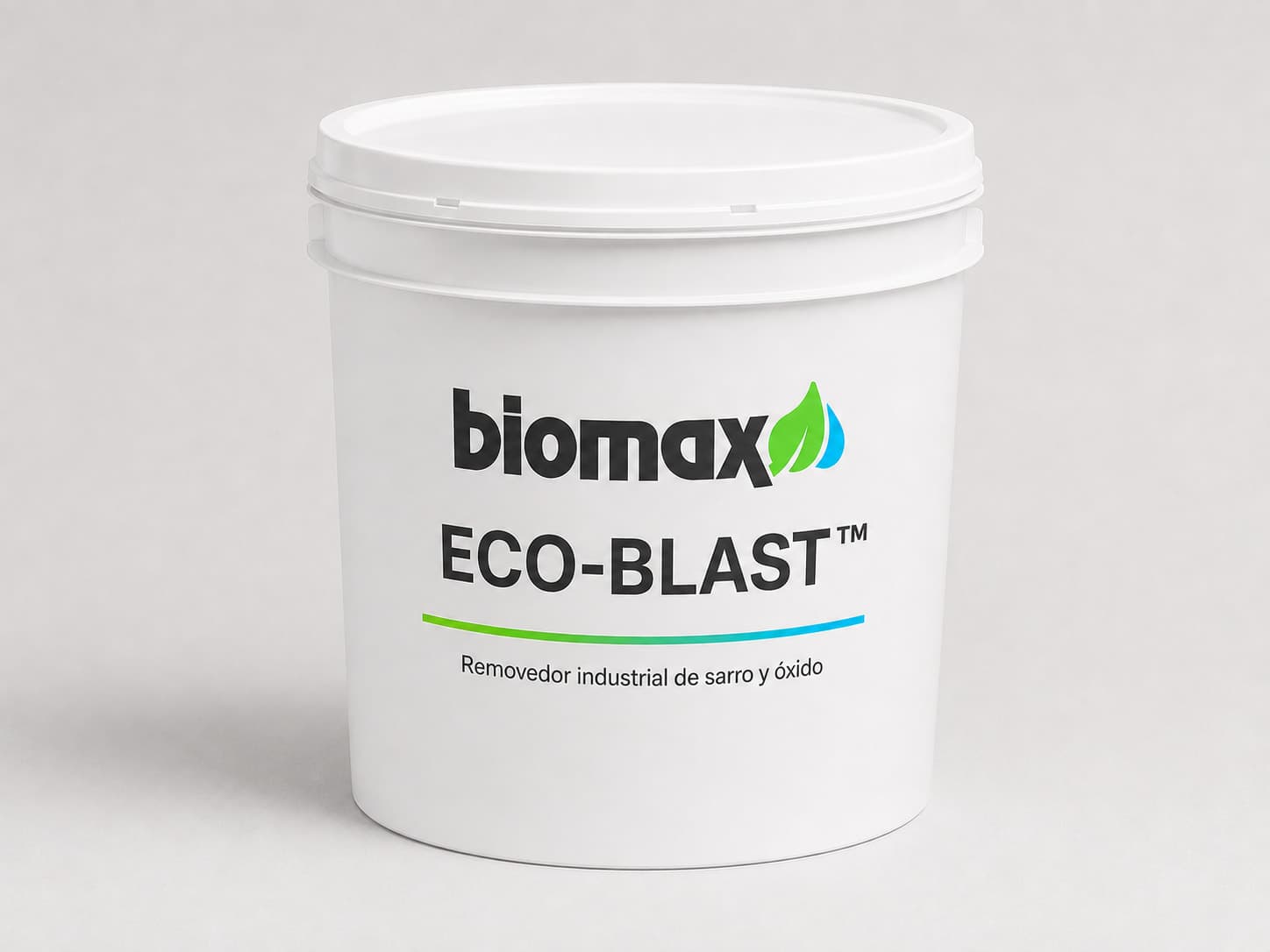 Envase de ECO-BLAST con la etiqueta Biomax.